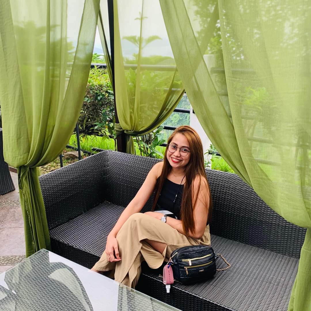 🇶🇦<br>Marielle Espino