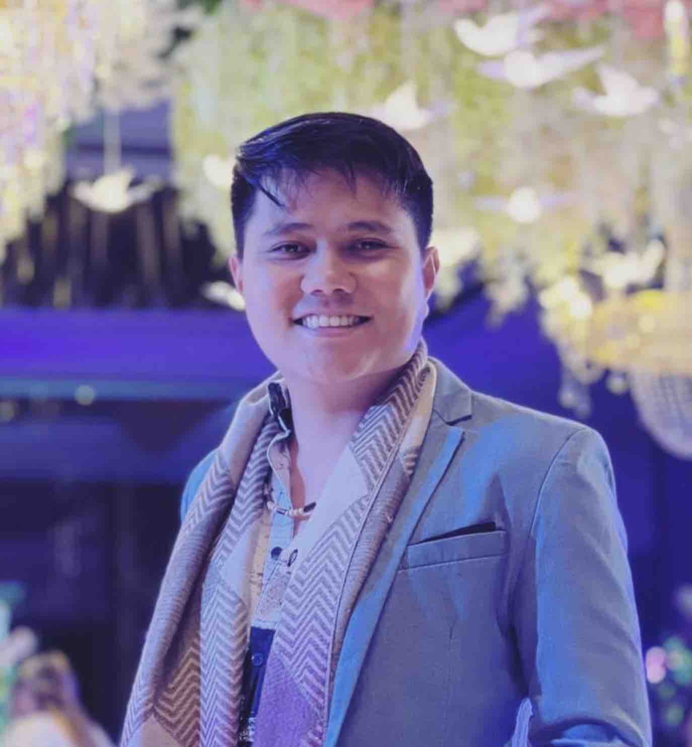 🇵🇭<br>Jan Roa Bernesto