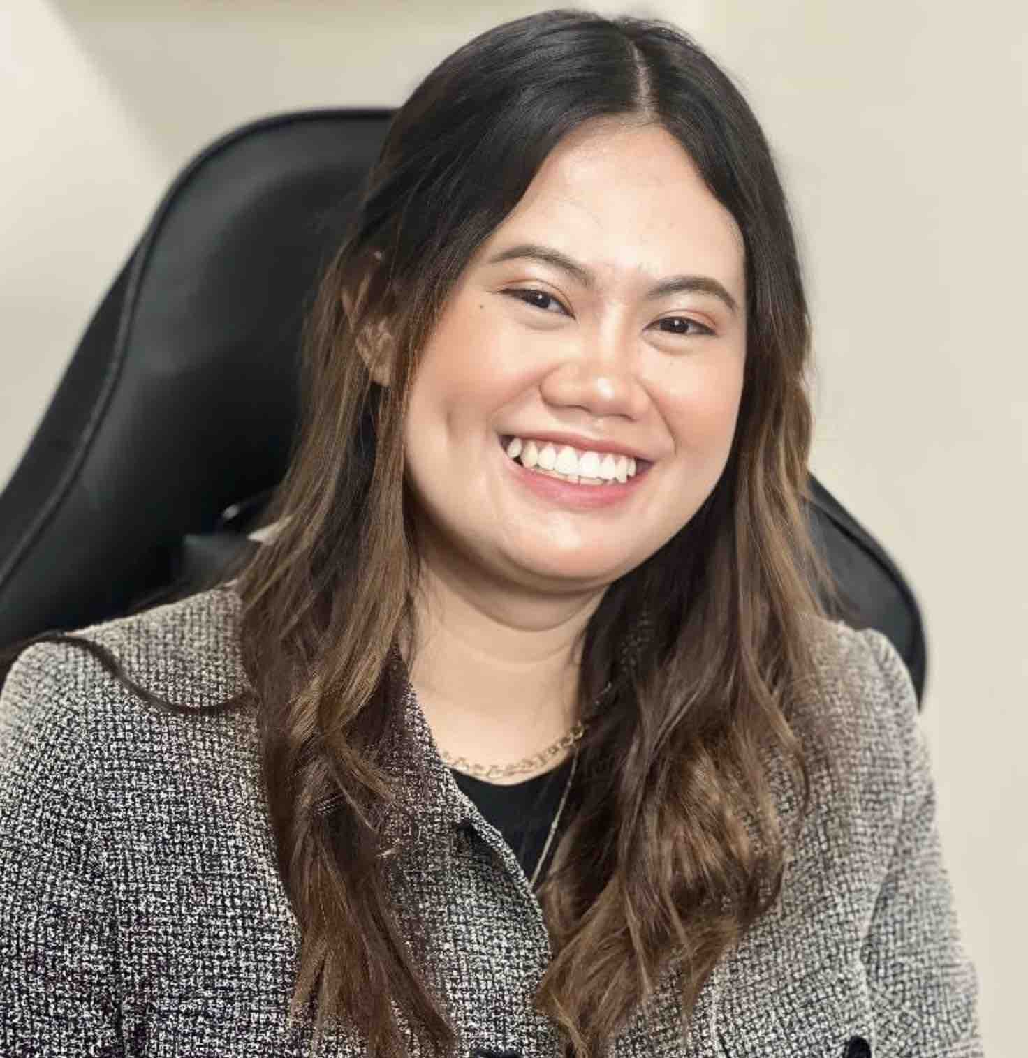 🇵🇭<br>Karen Grace Isidro